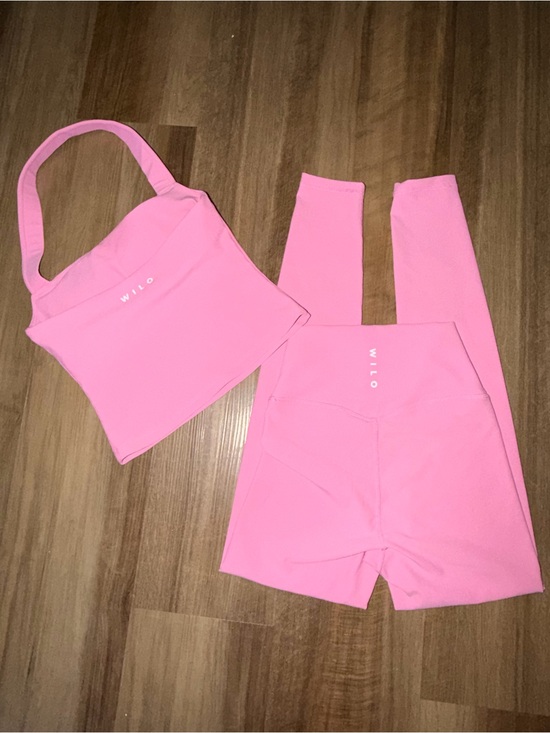 Wilo The Label Pants - WILO The Label Bubblegum Pink Ribbed Legging & Halter Set 💕 NWT XS
